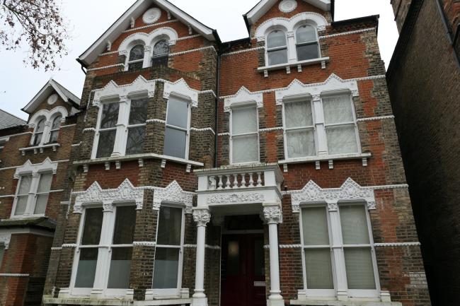 Flat 2, 17 Breakspears Road, Brockley, London SE4 1XW
 8