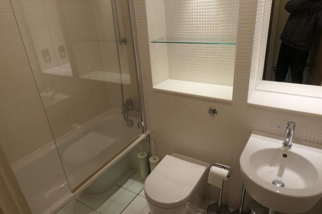 Flat 2, 17 Breakspears Road, Brockley, London SE4 1XW
 8