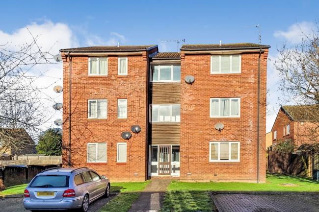 43 Marney Road, Swindon, SN5 6AN
 9