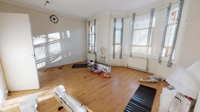 2 Vambery Road, Plumstead, London SE18 3HA 8