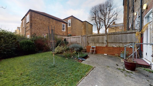 Flat 1, Thurleigh Mansions, 31 Thurleigh Road, Balham, London SW12 8UA 5