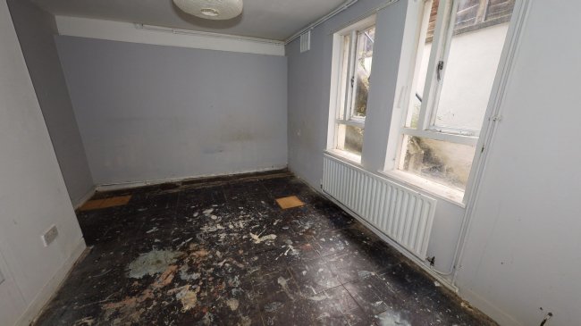 7a Eckstein Road, Battersea, London SW11 1QE
 9