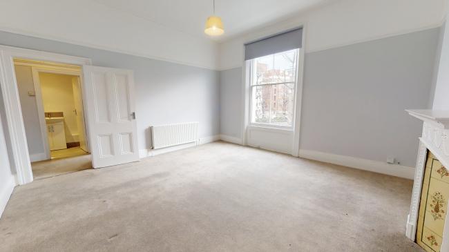 First Floor Flat, 2 Upper Addison Gardens, Holland Park, London W14 8AL
 3
