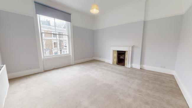 First Floor Flat, 2 Upper Addison Gardens, Holland Park, London W14 8AL
 3