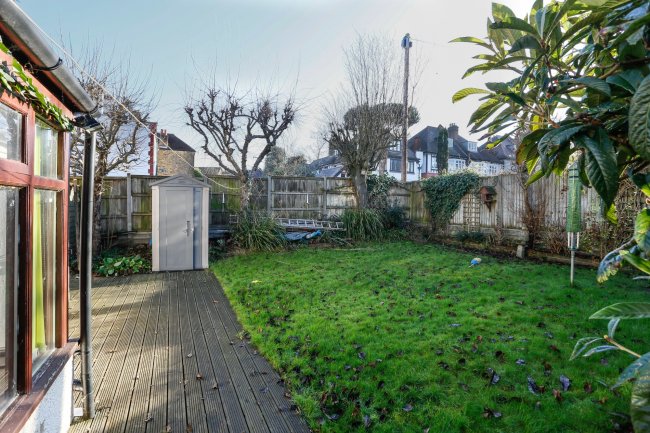 Ground Floor Flat, 41 Woodbourne Avenue, Streatham, London, SW16 1UX
 4