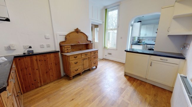 Ground Floor Flat, 41 Woodbourne Avenue, Streatham, London, SW16 1UX
 4