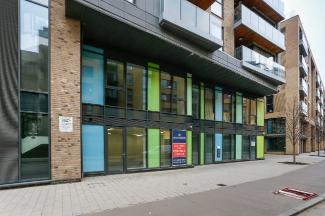 Flat 32, 45 Norman Road, Greenwich, London SE10 9QX
 5