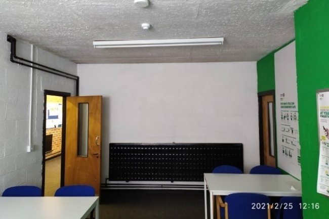 955 New Chester Road, Bromborough, Wirral CH62 6AS
 1