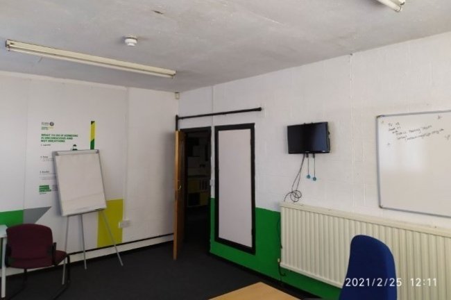 955 New Chester Road, Bromborough, Wirral CH62 6AS
 1