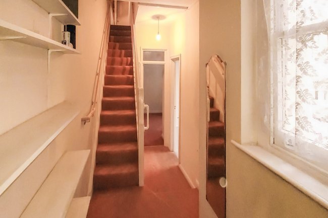 18F Linden Gardens, Bayswater, London W2 4ES 5