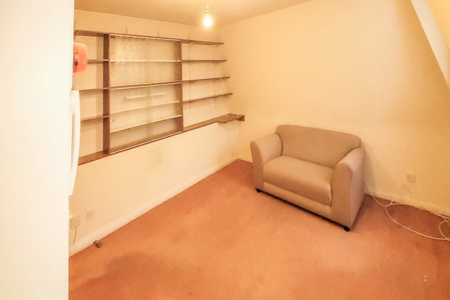 18F Linden Gardens, Bayswater, London W2 4ES 5