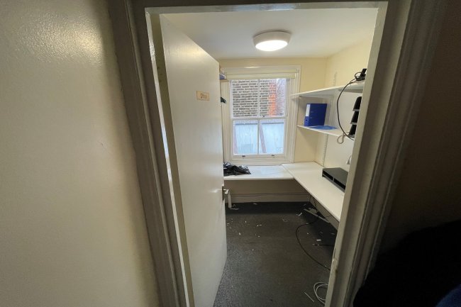 Storage room at 13 Clifton Road, Little Venice, London W9 1SZ
 6