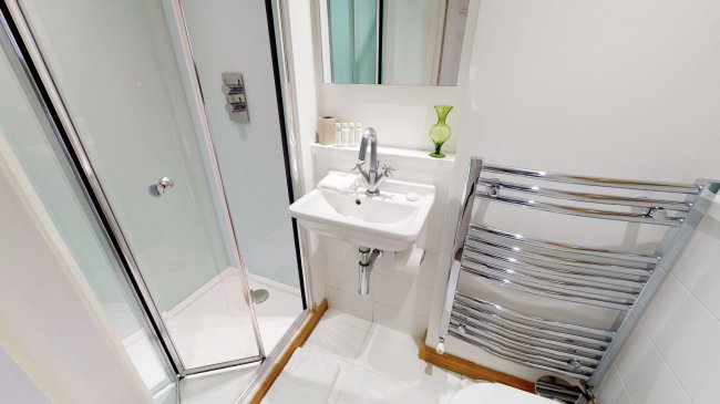 5 Doughty Street, Bloomsbury, London WC1N 2PL 4