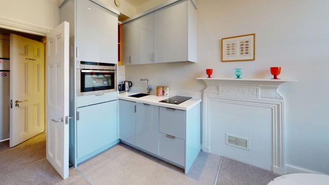 5 Doughty Street, Bloomsbury, London WC1N 2PL 4