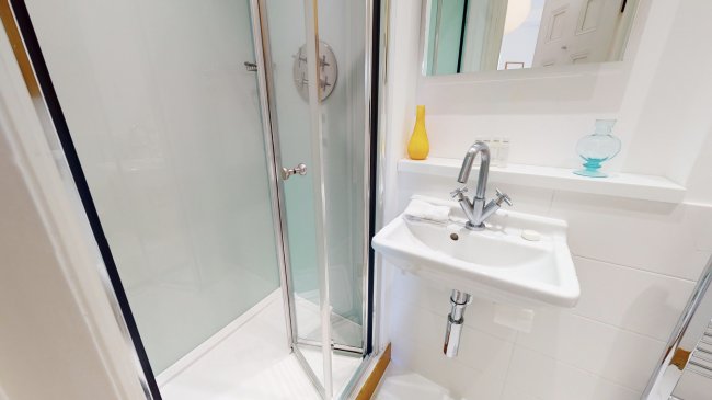 5 Doughty Street, Bloomsbury, London WC1N 2PL 4