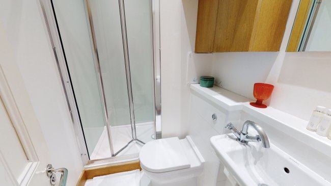 5 Doughty Street, Bloomsbury, London WC1N 2PL 4