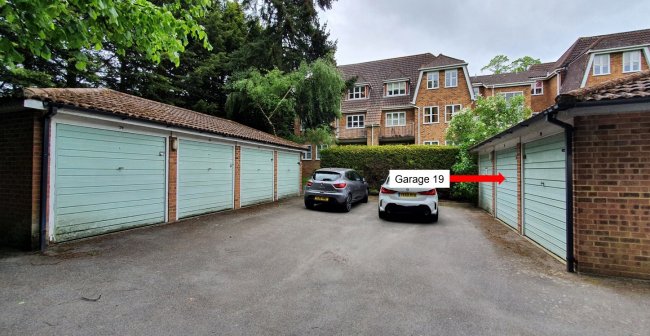 Garage 19 Wych Elm Lodge, 29 London Lane, Bromley, Kent BR1 4HB
 5