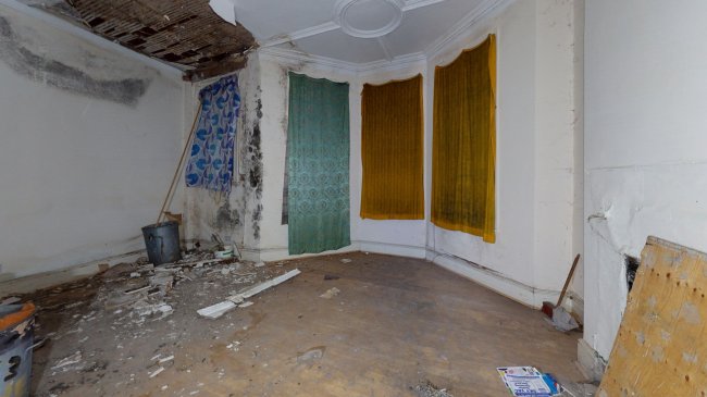 53 Killieser Avenue, Streatham, London, SW2 4NX
 1