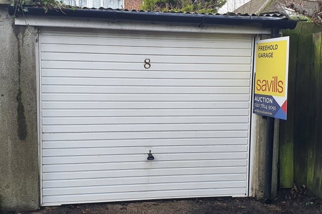 Garage 8 St Johns Road, Hedge End, Southampton, Hampshire SO30 4AF
 2