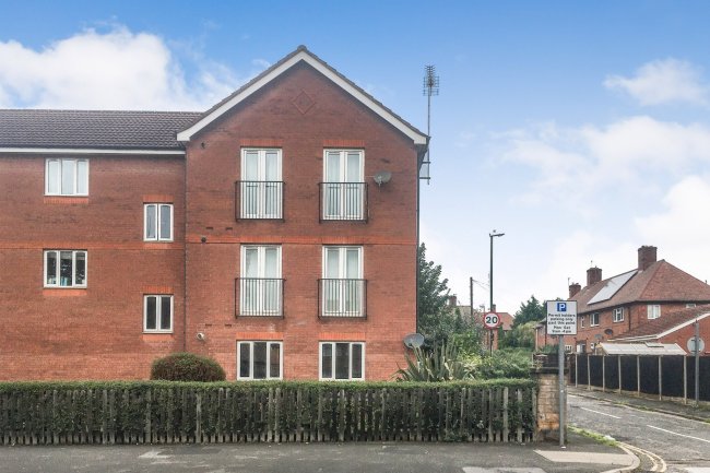 26 Campbell Close, Nottingham, Nottinghamshire, NG8 5PB 7