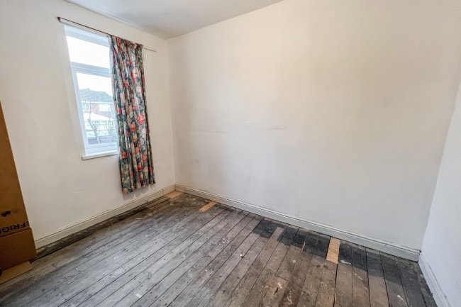 65 Piccadilly, Nottingham, Nottinghamshire, NG6 9FG
 8