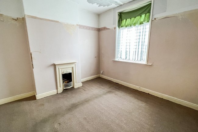 65 Piccadilly, Nottingham, Nottinghamshire, NG6 9FG
 8