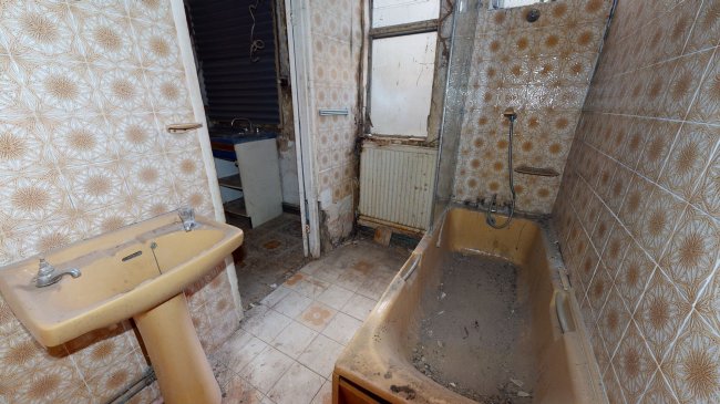 32 Tunis Road, Shepherds Bush, London, W12 7EZ 10