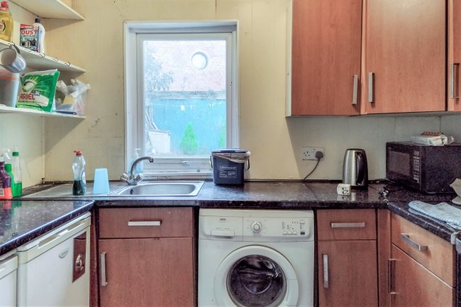 23 Colne Road, Hackney, London E5 0JQ
 6