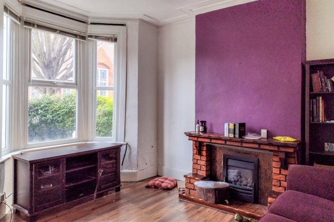 23 Colne Road, Hackney, London E5 0JQ
 6