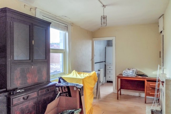 23 Colne Road, Hackney, London E5 0JQ
 6