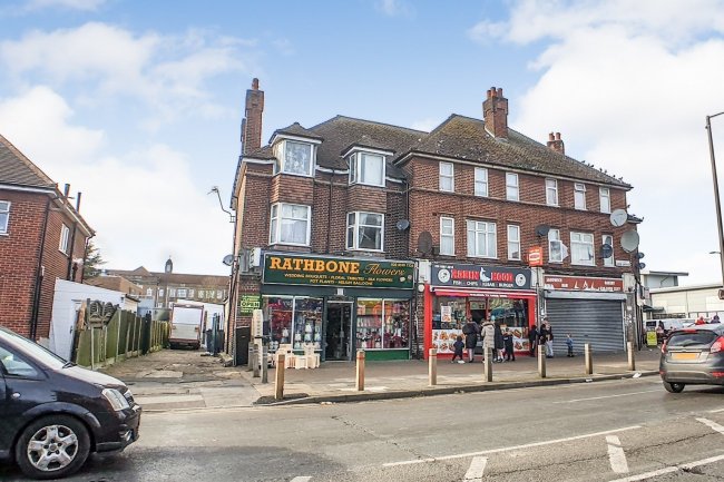 6 Lodge Avenue, Dagenham, Essex RM8 2JA
 8