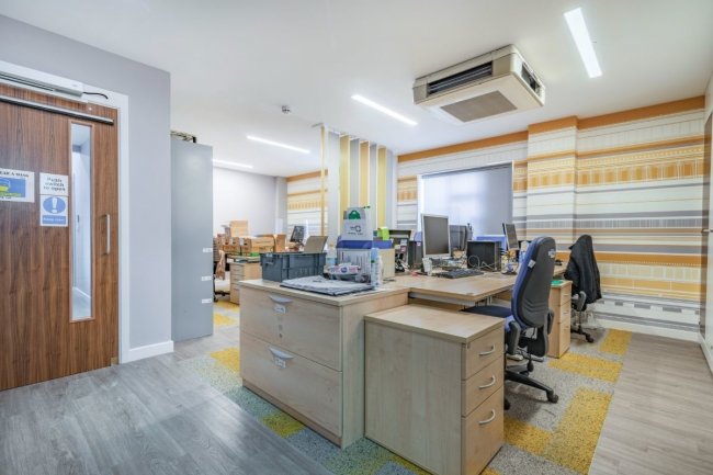 2 Arthur Street, Stanningley, Leeds LS28 6JY
 4