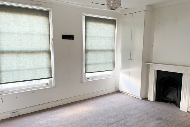 59 Lion Road, Bexleyheath, Kent DA6 8NW
 9