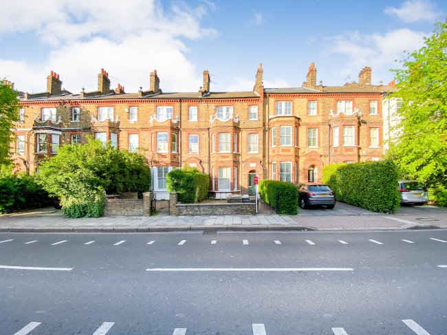 302 Trinity Road, Wandsworth, London SW18 3RG
 8