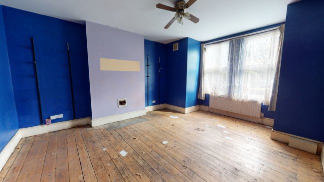 110a Pendle Road, Streatham, London SW16 6RY 
 2