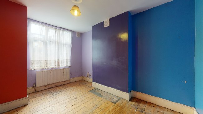 110a Pendle Road, Streatham, London SW16 6RY 
 2