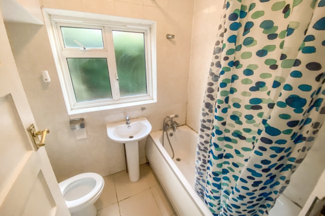 1 Gloucester Close, Stonebridge Park, London NW10 8EG
 4