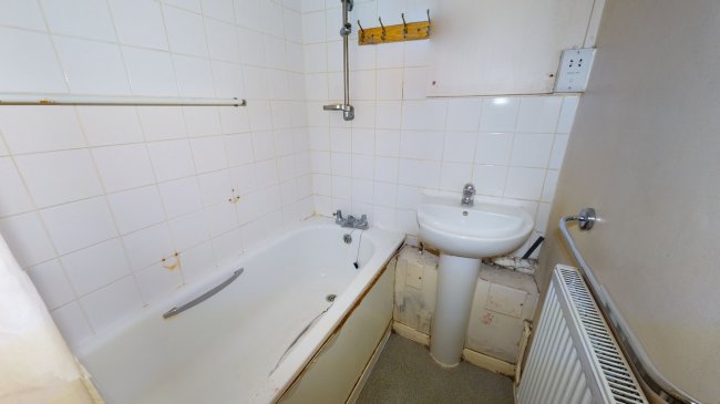 Flat 2 Osterley House, Giraud Street, Poplar, London E14 6EF
 7