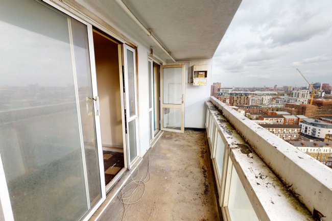 Flat 88 Sleaford House, Fern Street, Bow, London E3 3PZ
 9