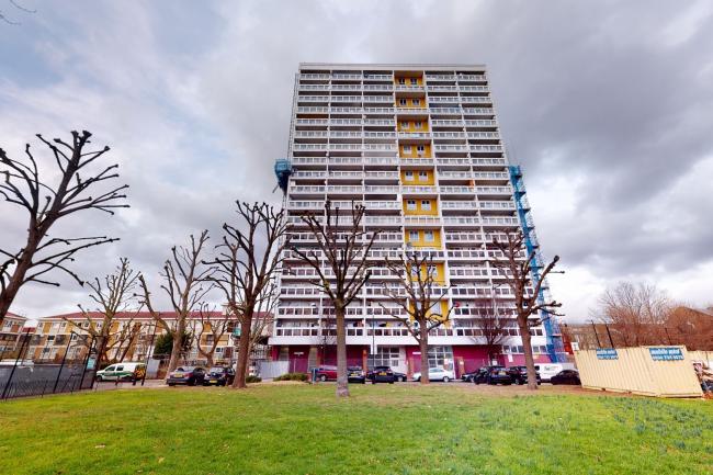 Flat 88 Sleaford House, Fern Street, Bow, London E3 3PZ
 9