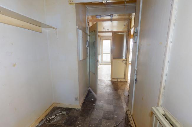 Flat 88 Sleaford House, Fern Street, Bow, London E3 3PZ
 9