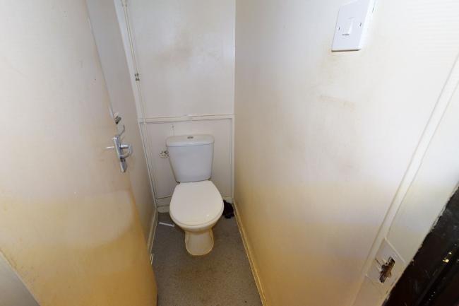 Flat 88 Sleaford House, Fern Street, Bow, London E3 3PZ
 9