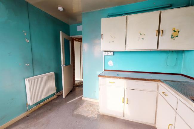 Flat 23 Henshall Point, Bromley High Street, London, E3 3EJ 
 5