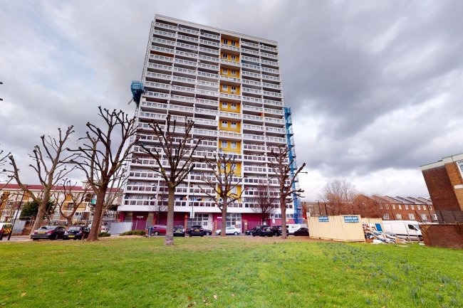 Flat 73, Sleaford House, Fern Street, Bow, London E3 3PZ 8