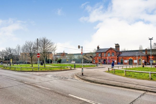 Land at Tamarisk Road, South Ockendon, Essex RM15 6PD 5