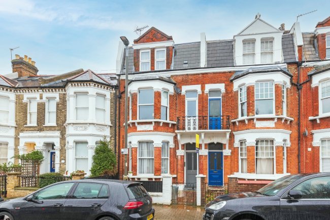 76 Norroy Road, Putney, London, SW15 1PG
 5