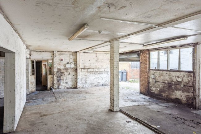 Weldon House, Junction Road, Croydon CR2 6RB
 5