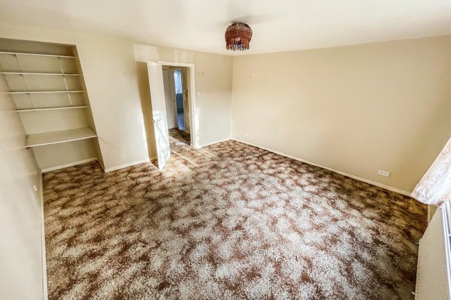Flat 1 Chestnut Court, 16 Bramley Hill, South Croydon, Surrey, CR2 6LY
 10