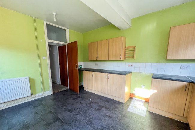 23 Glapton Road, Nottingham, NG2 2FF
 6