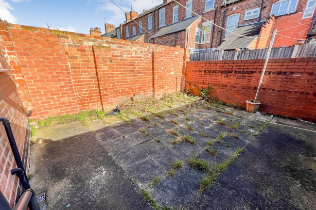 23 Glapton Road, Nottingham, NG2 2FF
 6